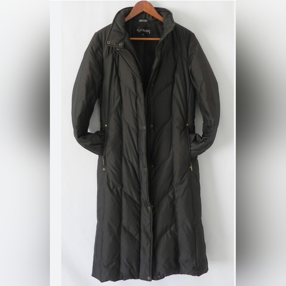 Platinum UTEX Women's Black Quilted Coat
